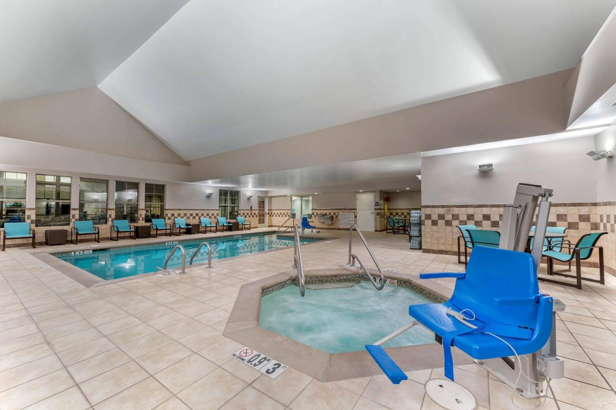 Residence Inn By Marriott Columbus Exterior photo