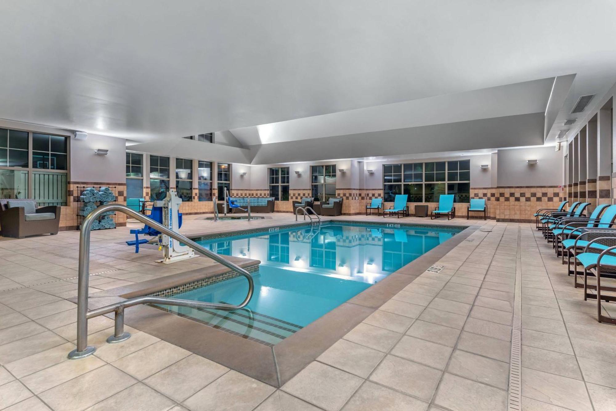 Residence Inn By Marriott Columbus Exterior photo